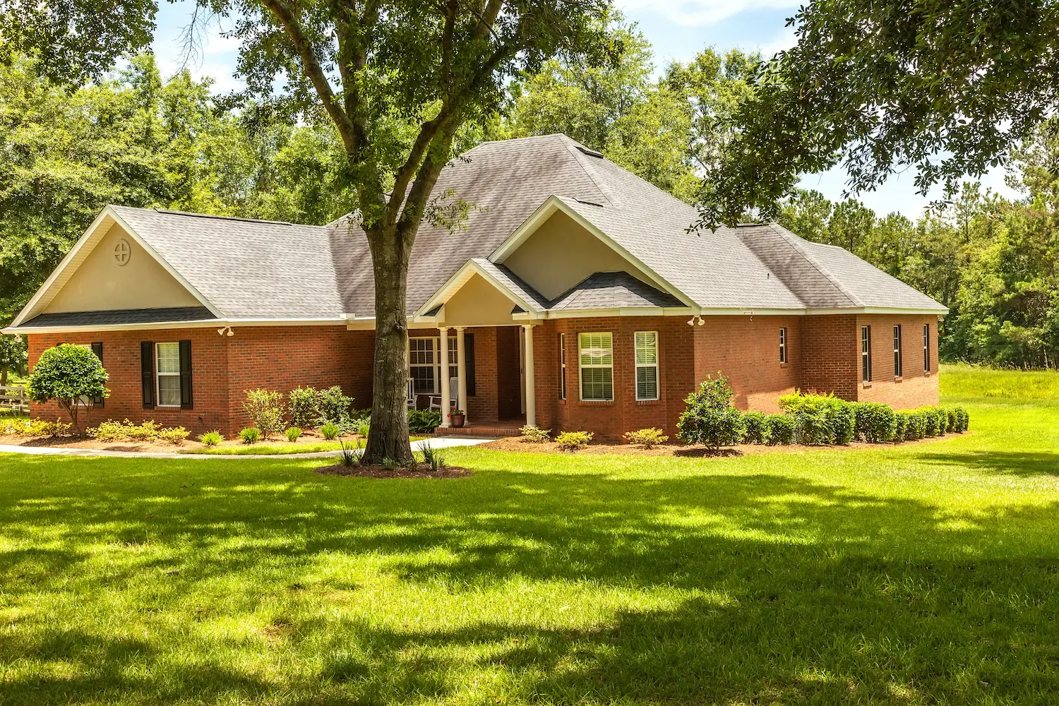 Florida lawn with fertilization